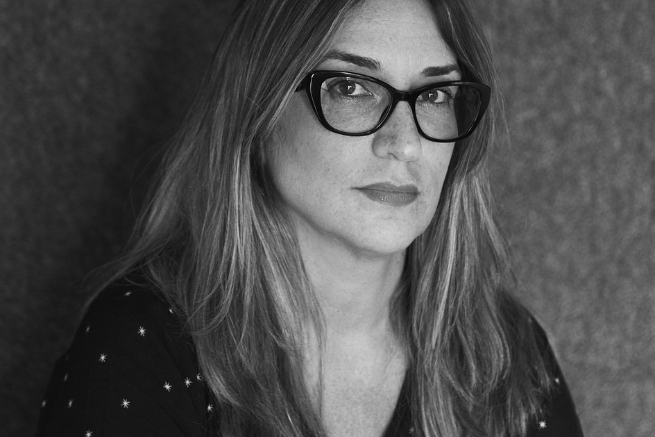Helena Lahis ainda luta para se reerguer após internação involuntária - Fe Pinheiro