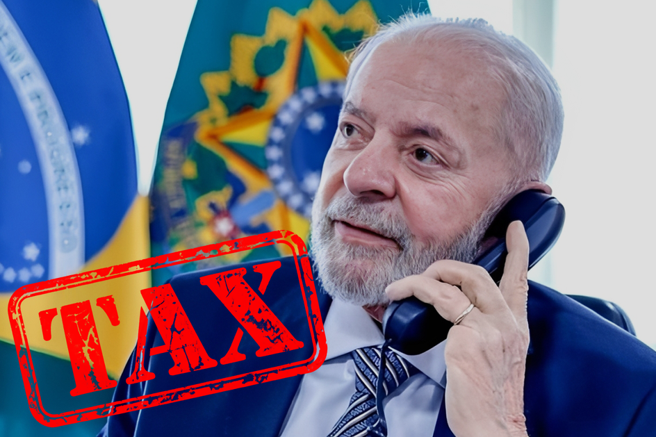 Imagem Flávio Bolsonaro pede que Trump taxe telefonemas do Brasil para os Estados Unidos