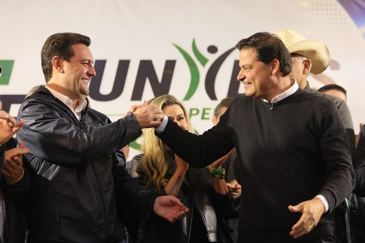 Ratinho Junior escolheu seu secretário de Infraestrutura, Sandro Alex, para disputar eleição ao governo do Paraná - Divulgação/PSD