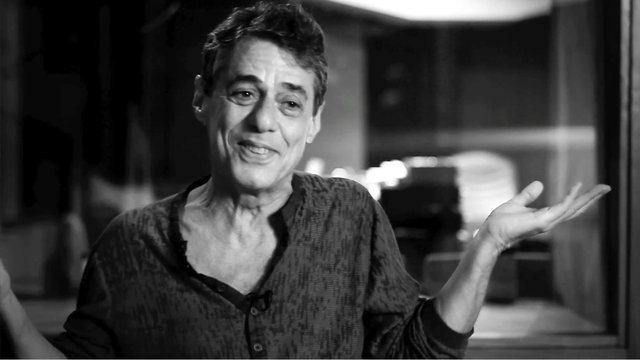 Imagem Geni decide processar Chico Buarque