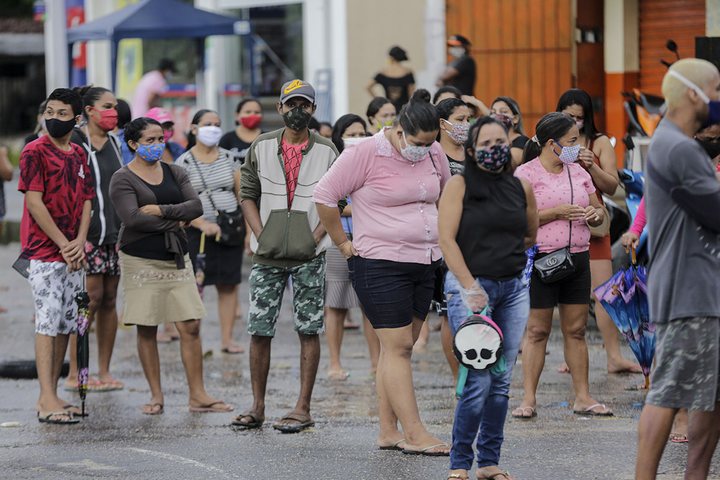 Imagem A pobreza na posta-restante