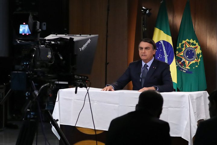 Imagem Bolsonaro, Orwell e os fatos que interessam