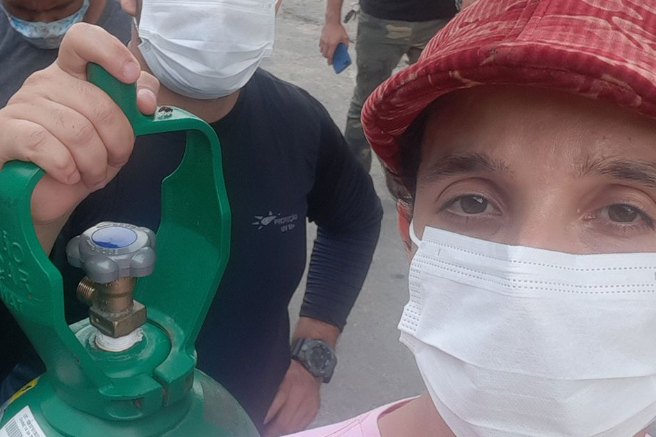 Imagem Desespero e solidariedade em Manaus