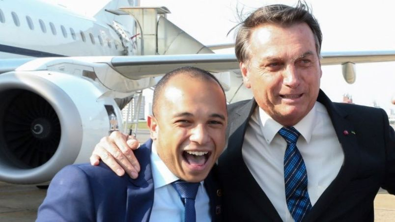 Imagem Campanha de Bolsonaro define que agressão a mulher é monopólio de Bolsonaro