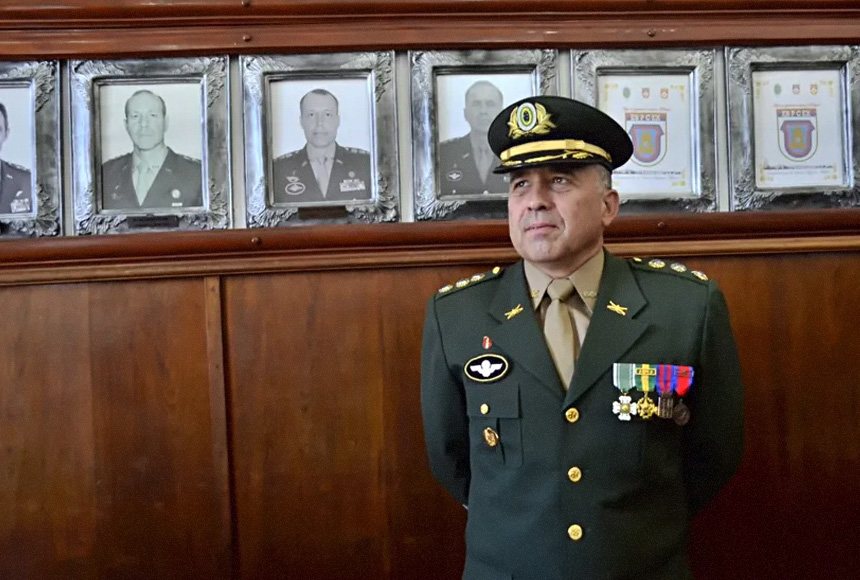 Imagem As mentiras que o general contou na CPI