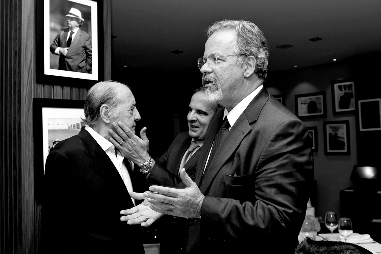 Toninho Drummond, ex-diretor regional da Rede Globo em Brasília, Murillo de Aragão, advogado, e Raul Jungmann, ministro da Defesa